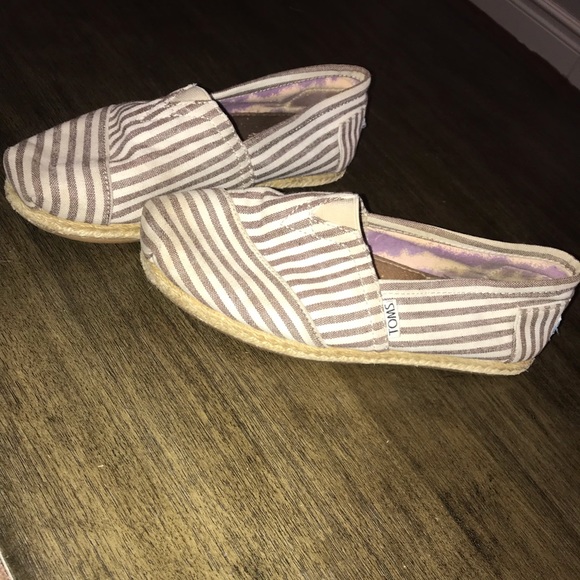 TOMS Striped Espadrilles - Picture 2 of 2